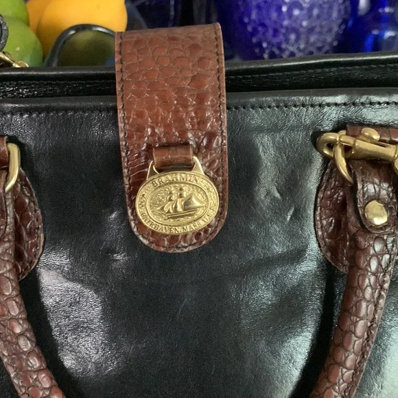 Vintage Brahmin Leather Crossbody/Satchel - Picture 2 of 13